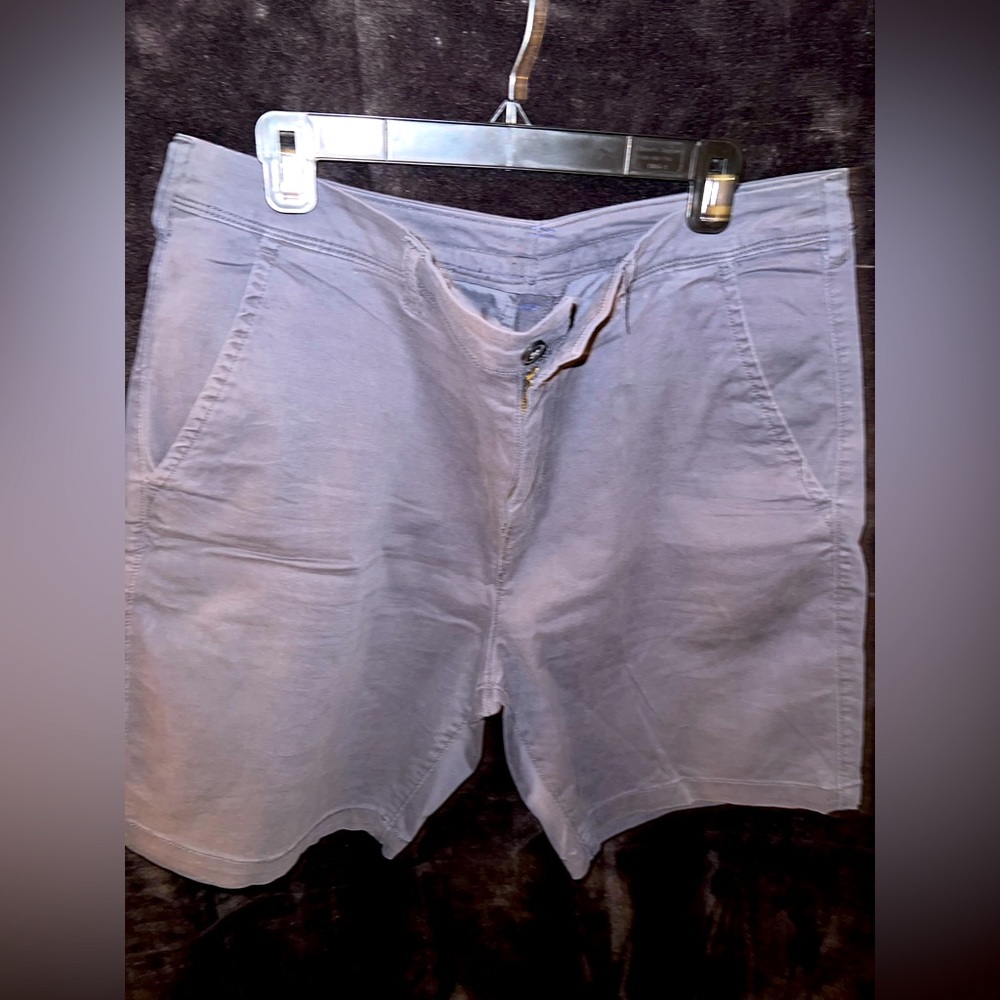 Altered Grey Shorts - Size 35-36 - Picture 2 of 4